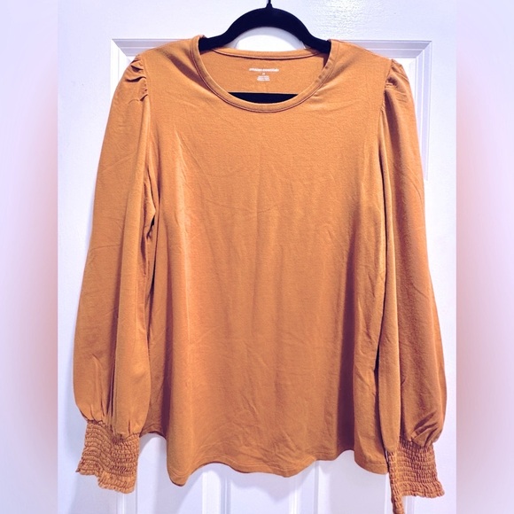 Mustard Yellow NWT Puff Sleeve LS Tee, size M - Picture 5 of 6